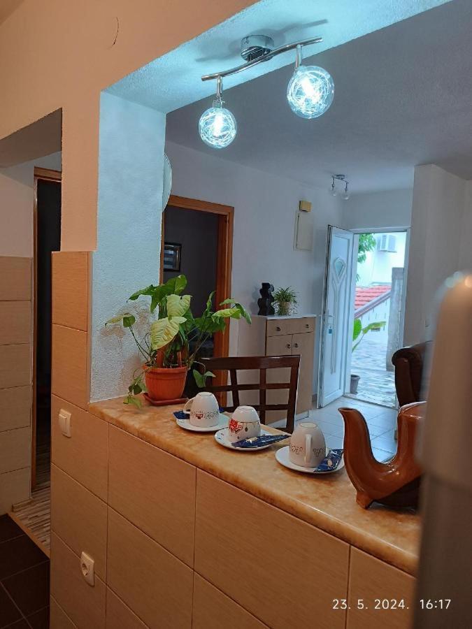 3-Bedroom Newhome モスタル エクステリア 写真