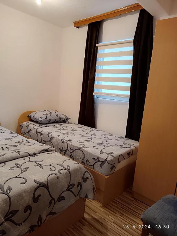 3-Bedroom Newhome モスタル エクステリア 写真